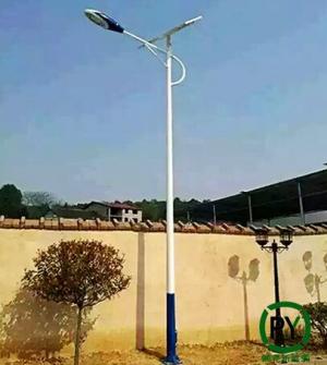 保定太陽能路燈廠家介紹農村路燈光源配置